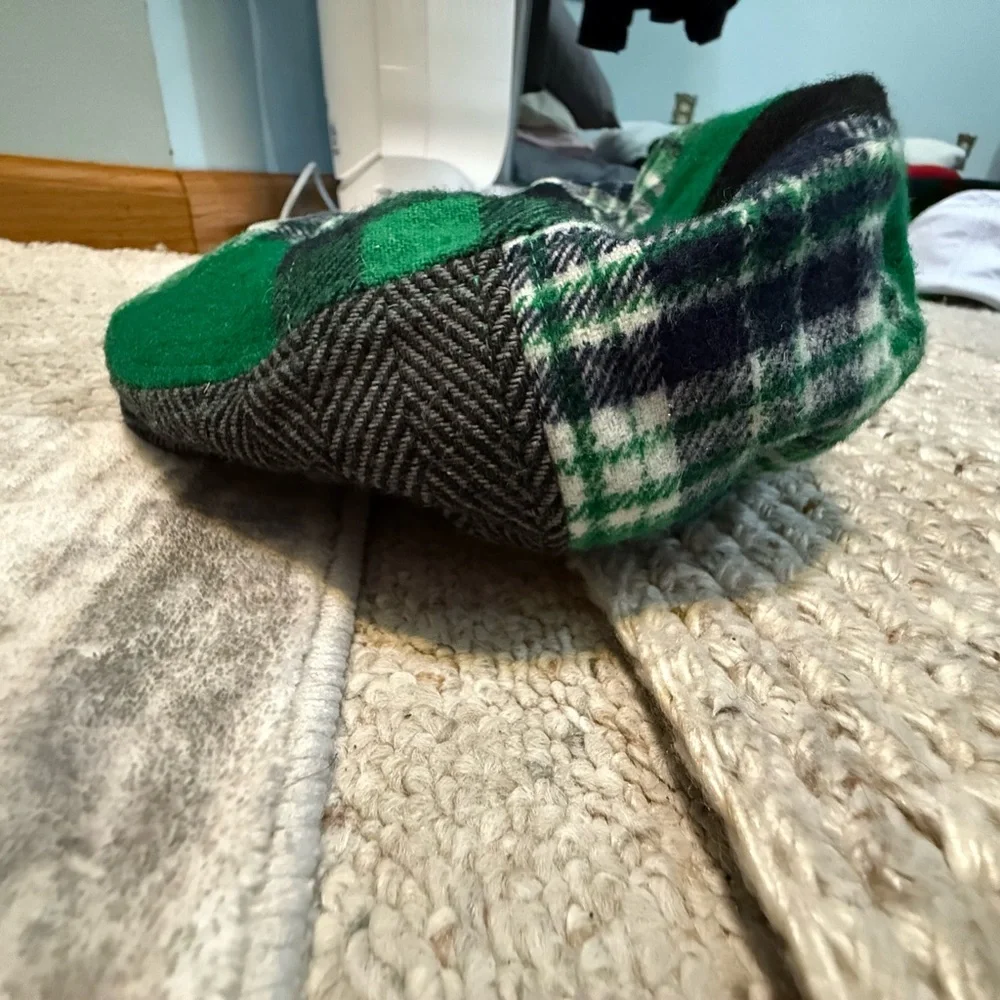 Green Plaid Men's Hat - Picture 2 of 5